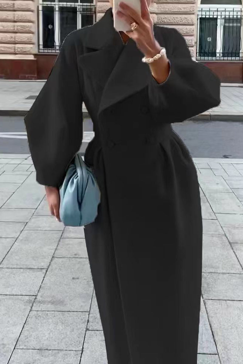 Araceli | Elegant plain outerwear with a turn-down collar
