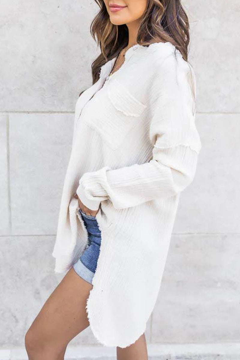 Dorotea | Casual tops with plain buttons and O-neck