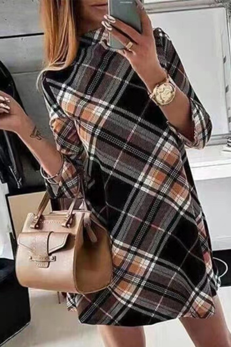 Esther | Street check straight dress with half turtleneck