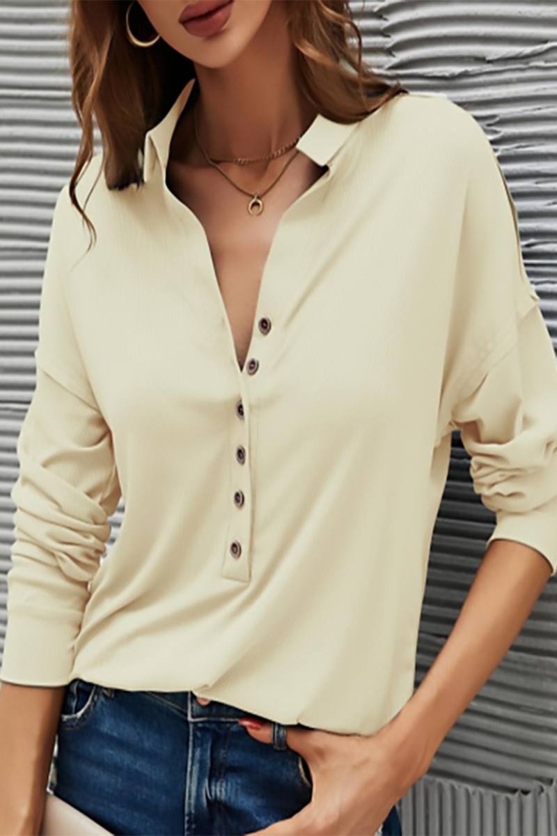 Silvia | Casual T-shirts with plain buttons and turn-down collar