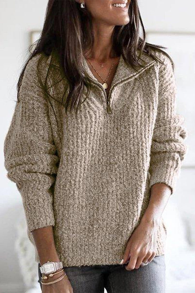 Ivette | Casual solid sweater with zip and collar