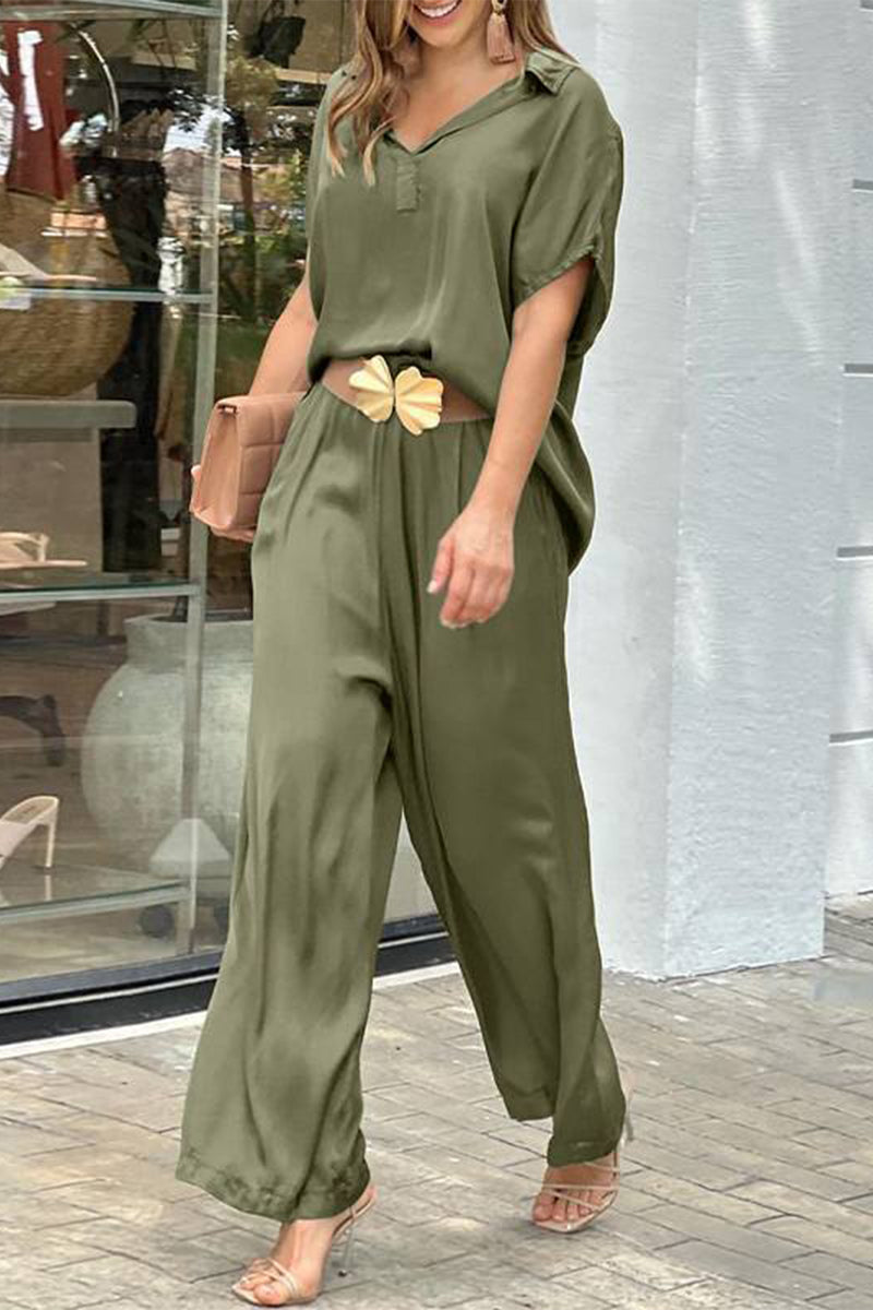 Kimberly | Casual simplicity, solid color, no belt, V-neck, short sleeves, two-piece