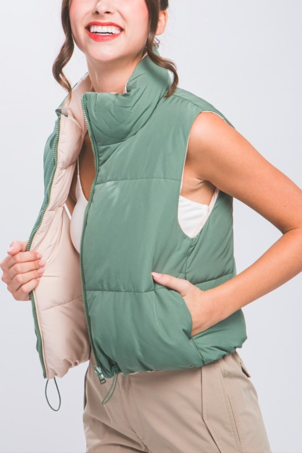 Lina | Cropped, reversible zip-up vest from Love Tree