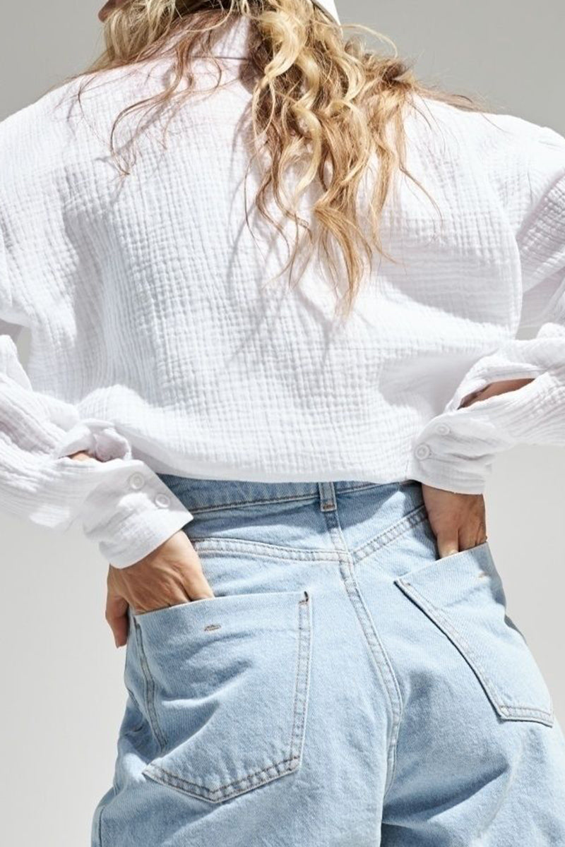 Nadia | Elegant tops with a plain turn-down collar