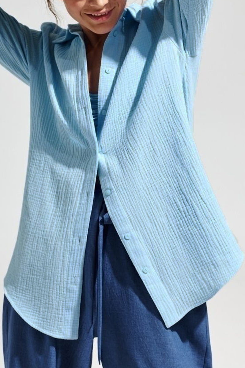 Nadia | Elegant tops with a plain turn-down collar