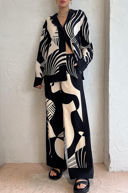 Sofia | Casual two-piece turn-down collar with geometric print and pocket