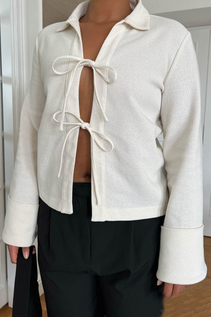 Camila | Sexy, simple outerwear with a fixed frenulum shirt collar