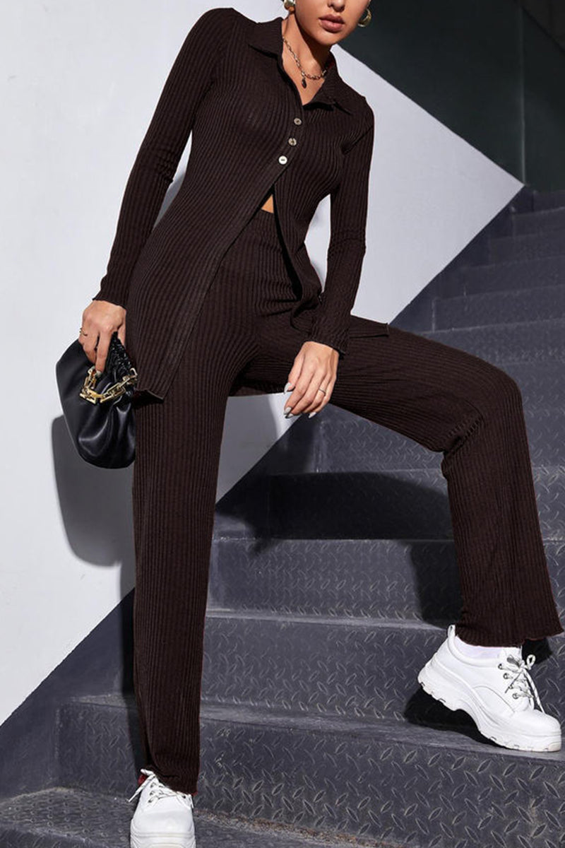 Dafne | Casual simplicity, solid buckle, turn-down collar, long sleeves, two-piece