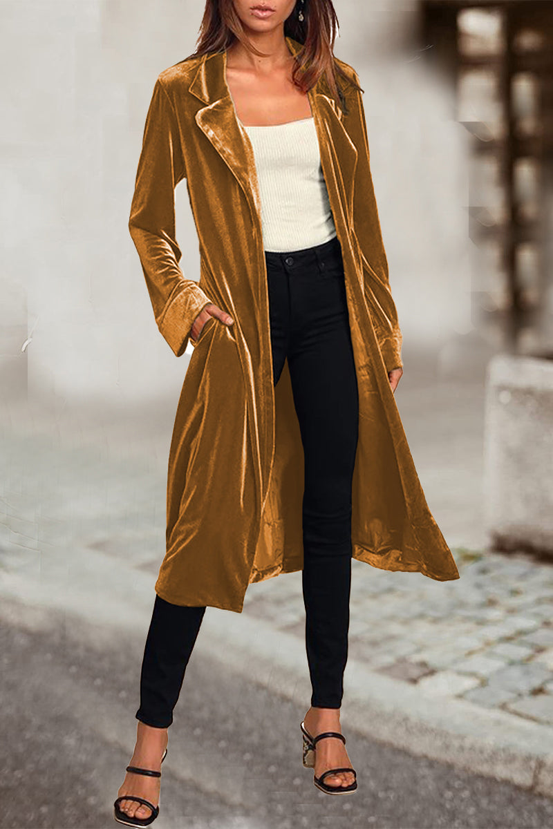Esther | Elegant British style outerwear with plain pockets and turn-down collar
