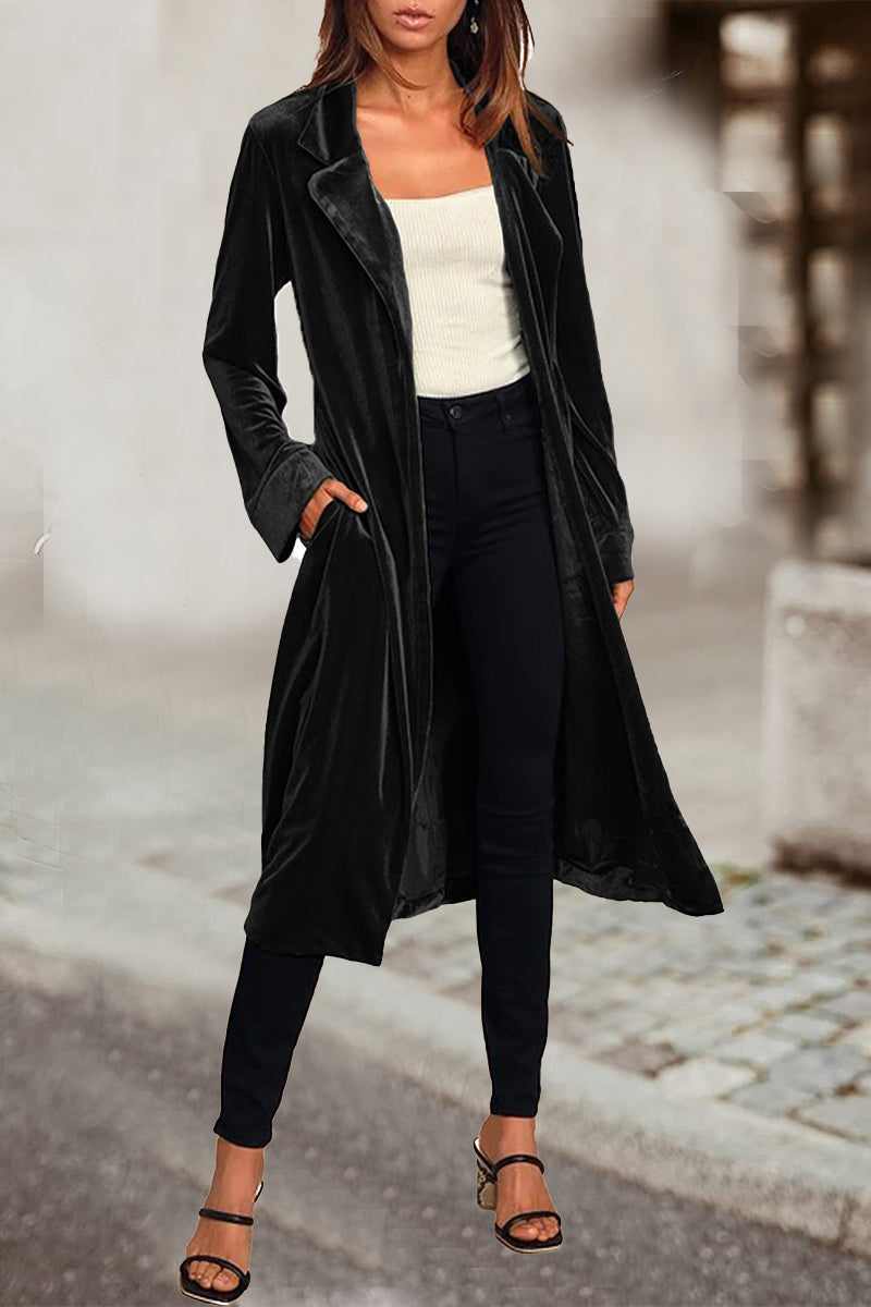 Esther | Elegant British style outerwear with plain pockets and turn-down collar