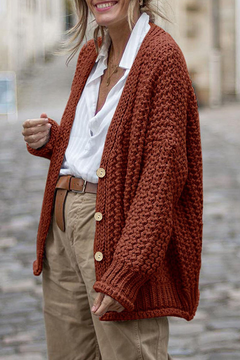 Laia | Casual, simple outerwear with solid buttons and cardigan collar