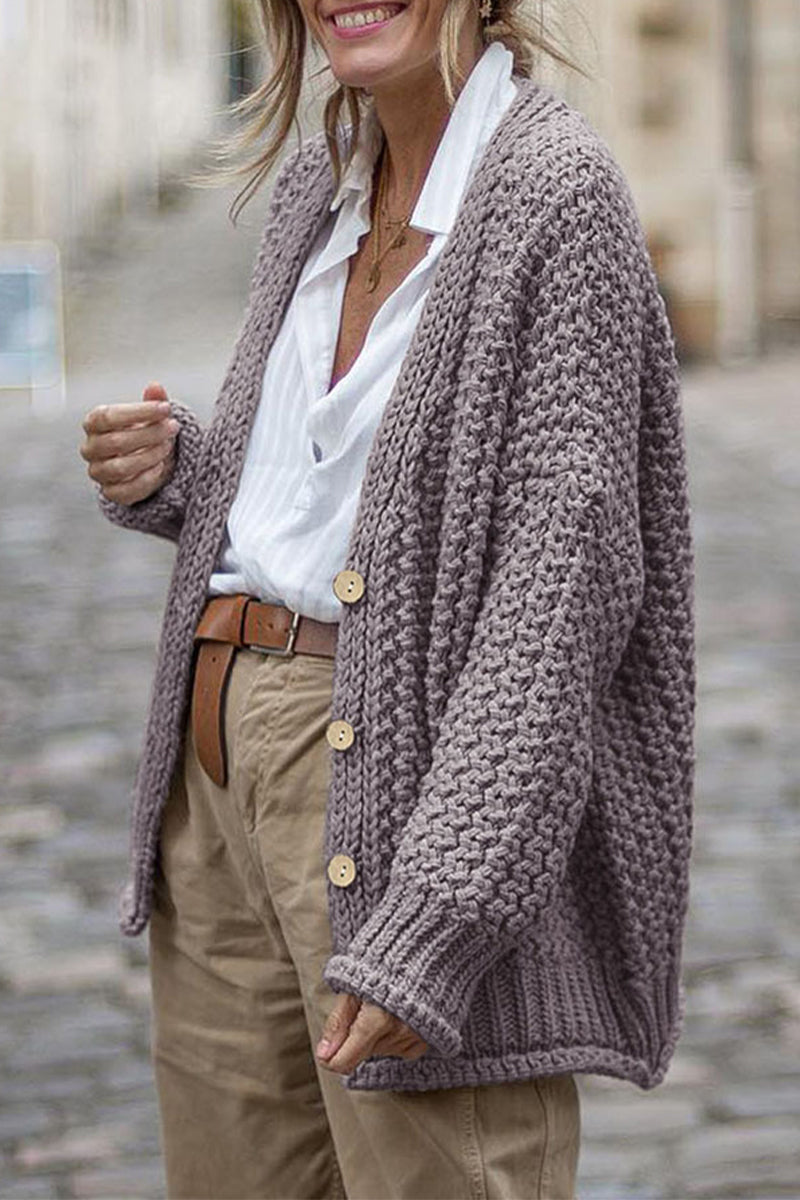 Laia | Casual, simple outerwear with solid buttons and cardigan collar