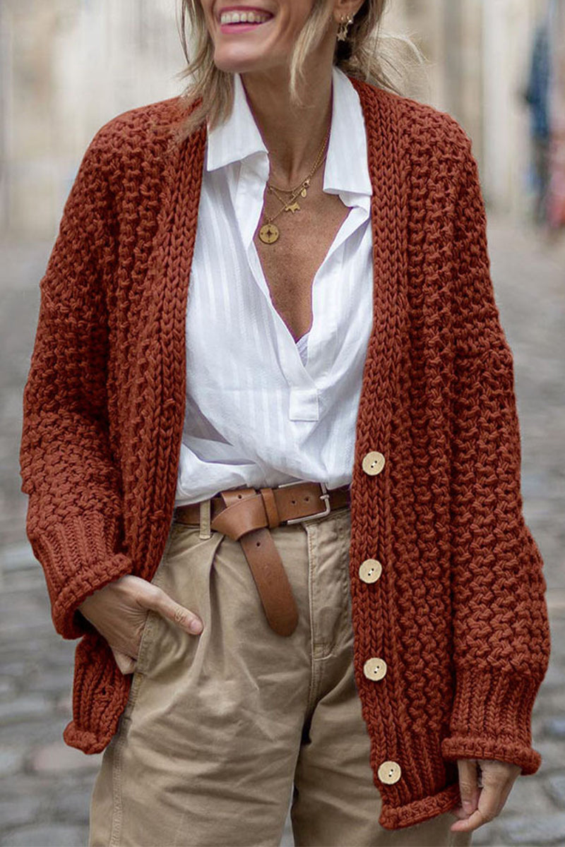 Laia | Casual, simple outerwear with solid buttons and cardigan collar