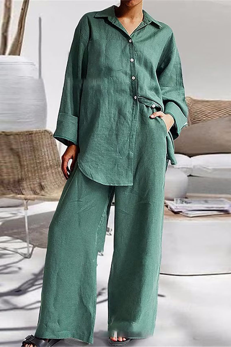 Liliana | Casual simplicity, solid pocket, turn-down collar, long sleeves, two-piece