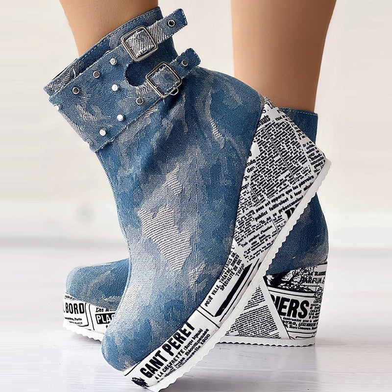 Delia | Casual, round out-door shoes in a patchwork design
