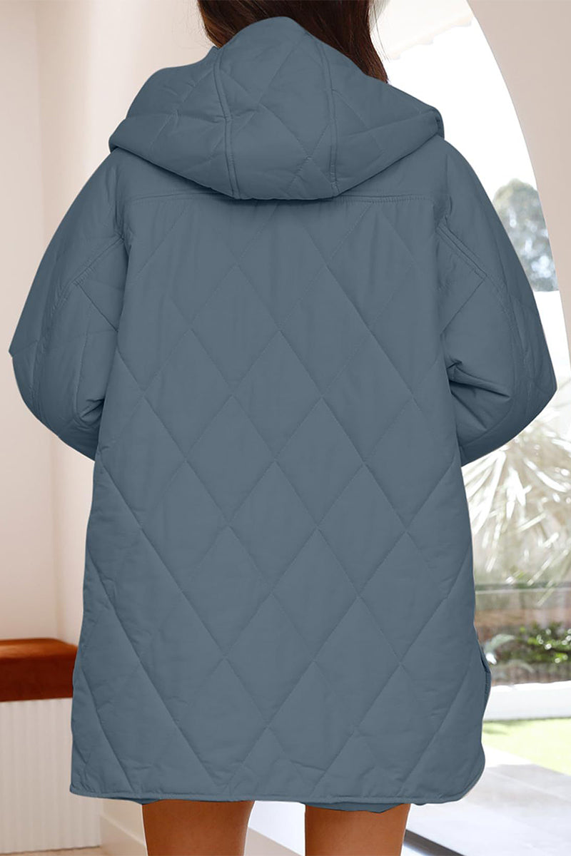 Yasmina | Fashionable and effortless winter garment