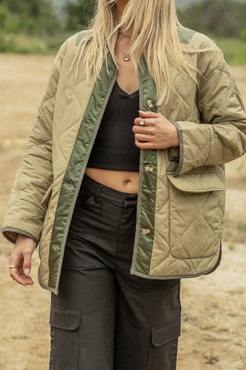Sara | Casual outerwear with color block buckle and contrast O-neck