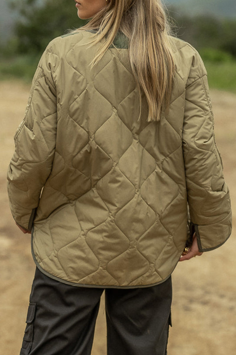 Sara | Casual outerwear with color block buckle and contrast O-neck