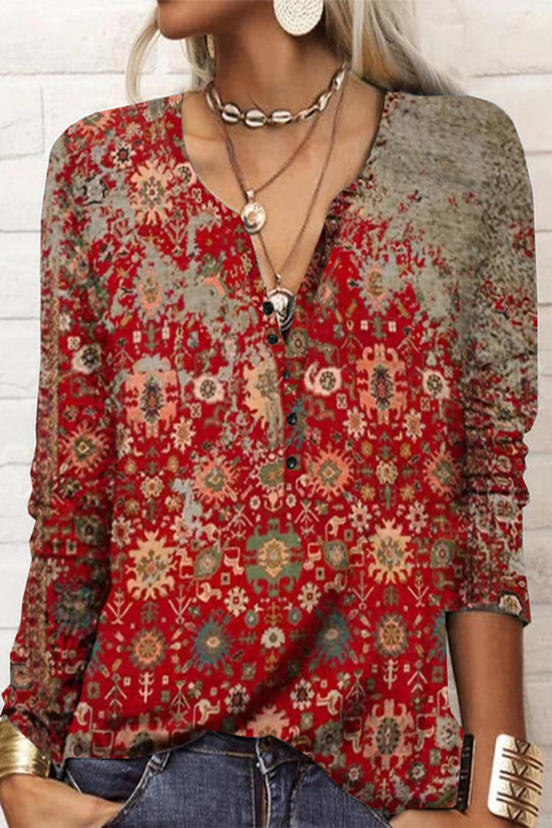 Victoria | Casual printed V-neck tops