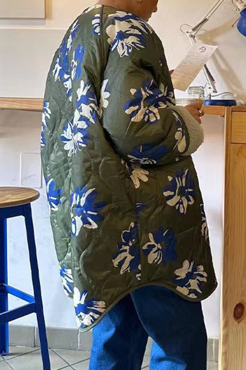 Virginia | Casual outerwear with floral contrast and O-neck