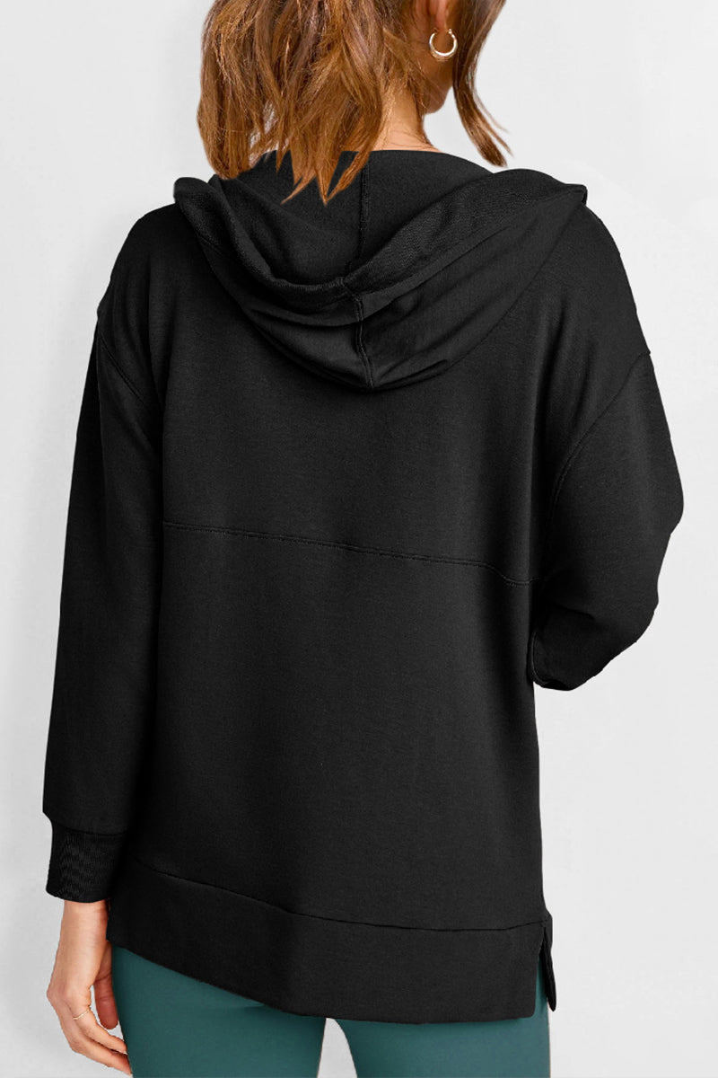Yesenia | Casual solid tops with pockets and V-neck
