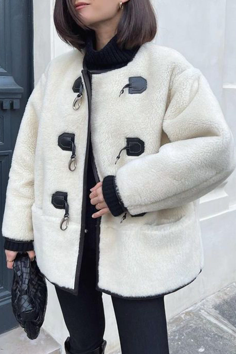 Patricia | Chic and versatile winter garment