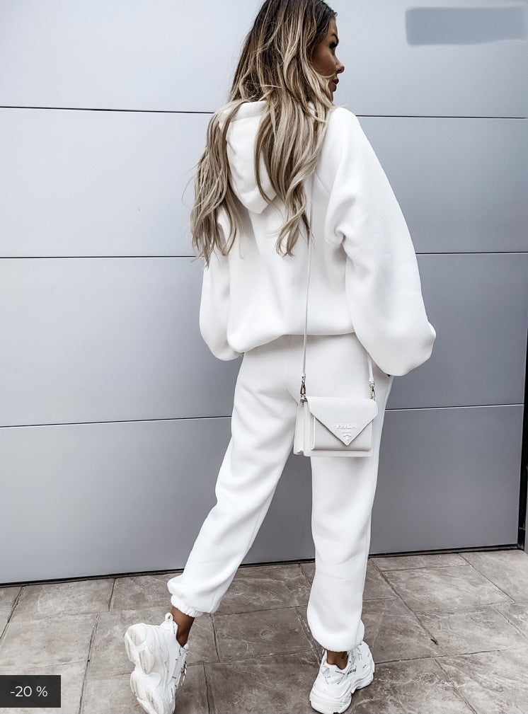 Karina | Set consisting of a sweatshirt, hoodie and trousers