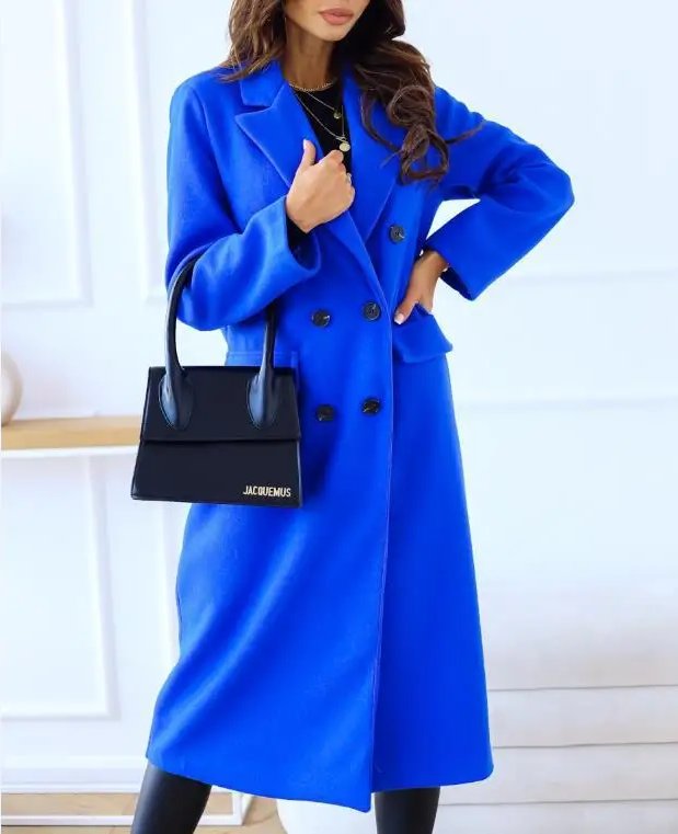 Azucena | Classic and elegant winter garment