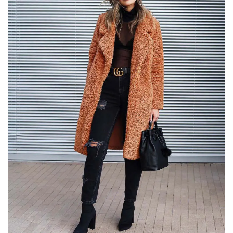 Gertrudis | Effortless and chic winter garment