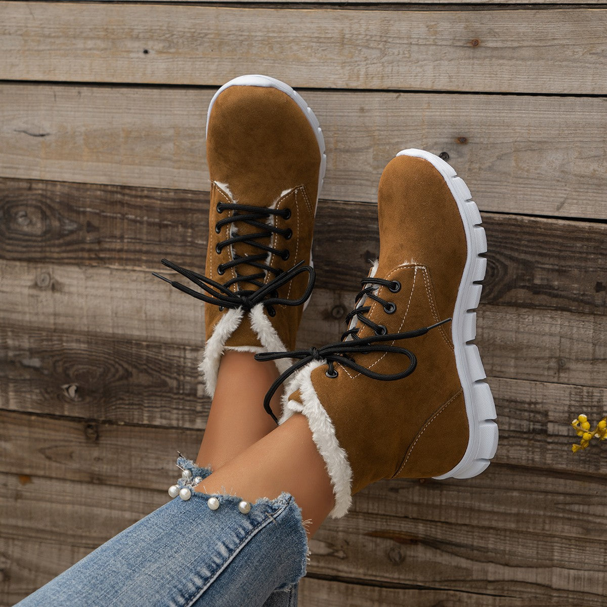 Brenda | Elegant and detailed supportive shoes