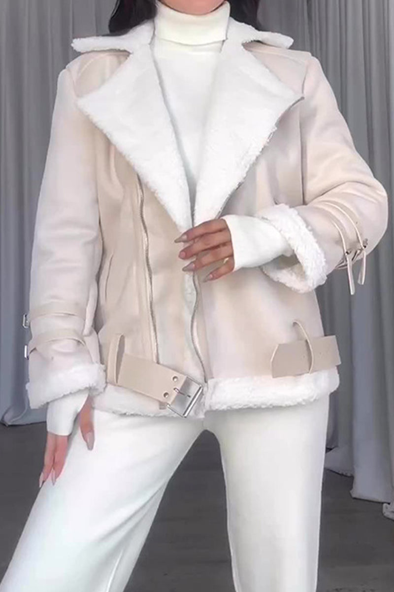 Rubí | Effortless and chic winter garment
