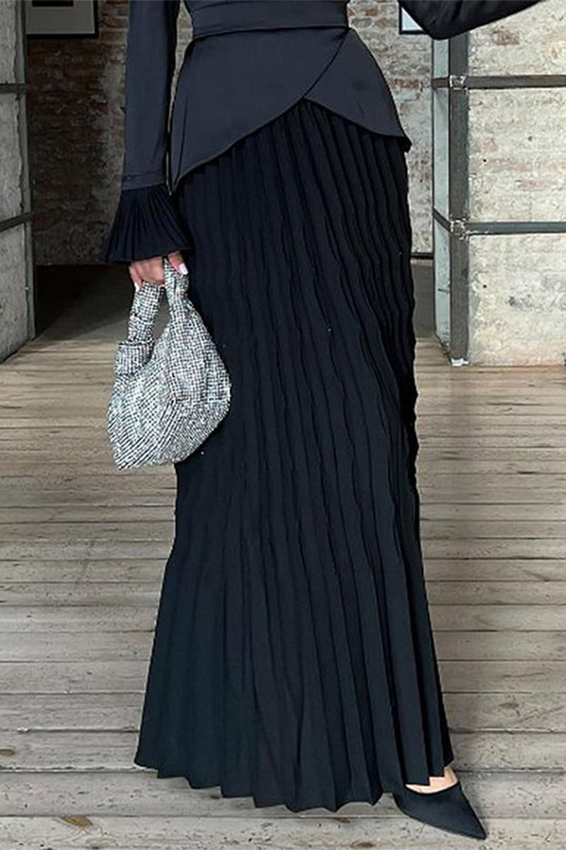 Inés | Elegant solid color pleated half turtleneck dresses from celebrities
