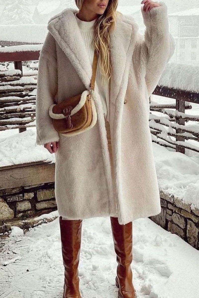 Maria Fernanda | Stylish and elegant winter cardigan