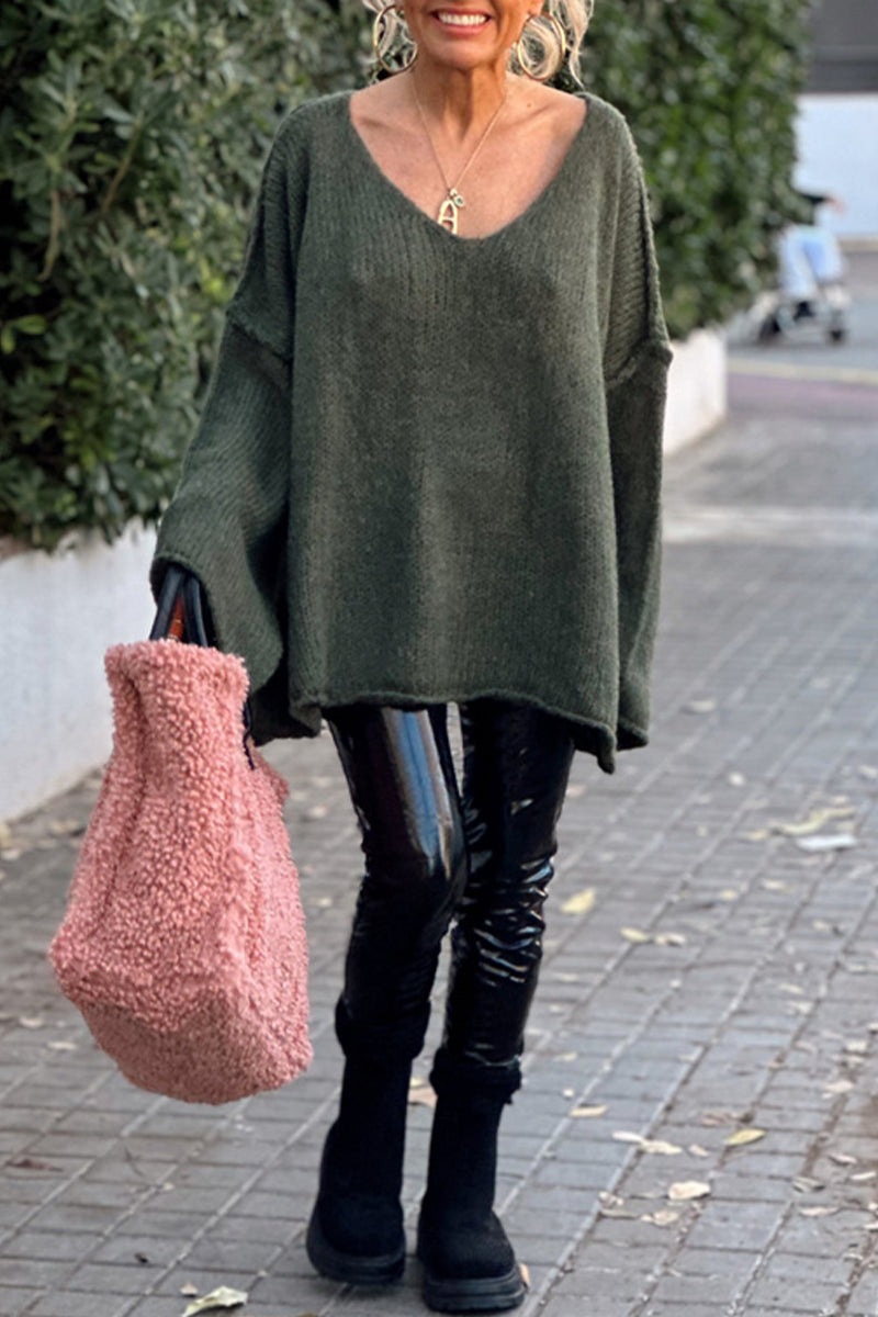 Bertha | Casual solid color V-neck sweaters