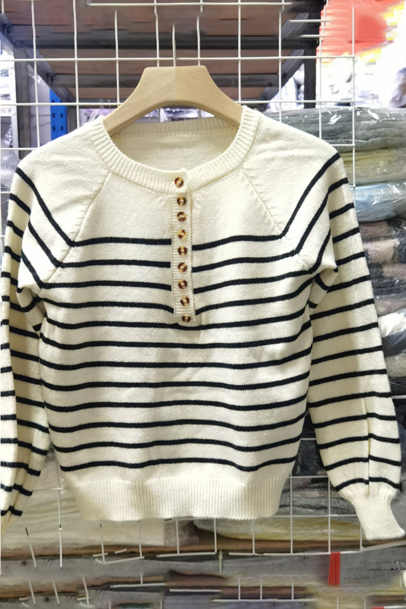 Blanca | Casual striped buckle woven contrast O-neck sweaters