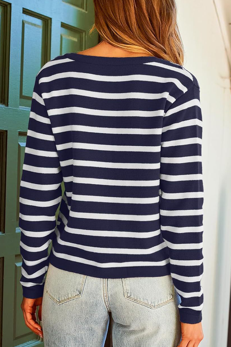 Bodil | Casual everyday outerwear with stripes and buttons and O-neck