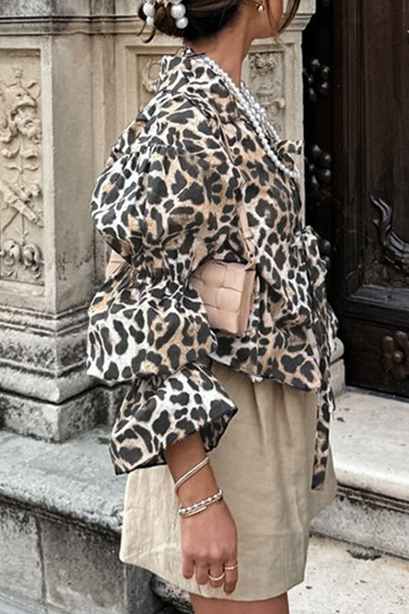Britta | Casual street blouses with leopard print and lace-up and turn-down collar