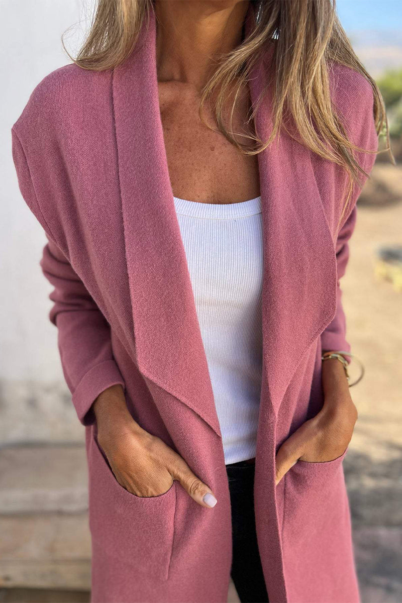 Claudia | Casual everyday outerwear with a solid color pocket turn-down collar