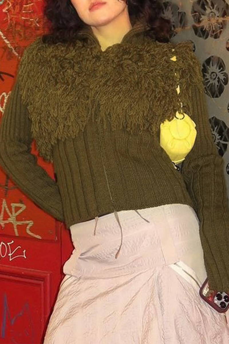 Desirée | Casual solid color turtleneck sweaters with fringe trim and zip fastening