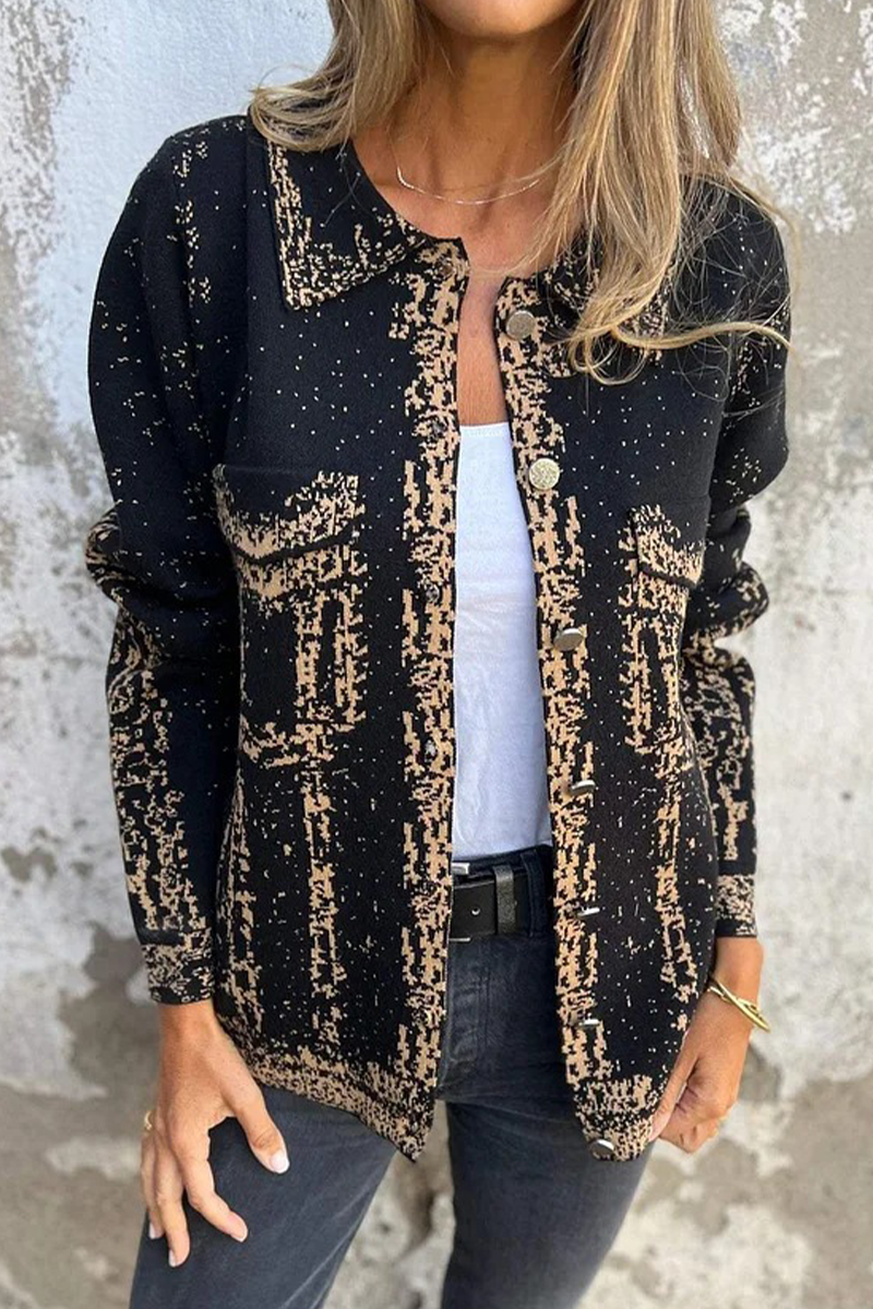 Eliana | Casual outerwear with distressed buttons and turn-down collar