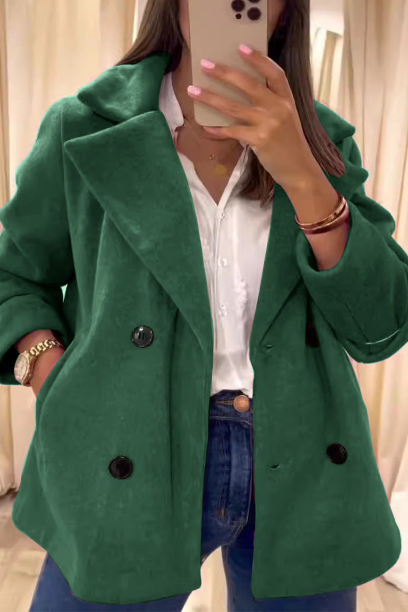 Eugenia | Casual everyday outerwear with buttons and turn-down collar