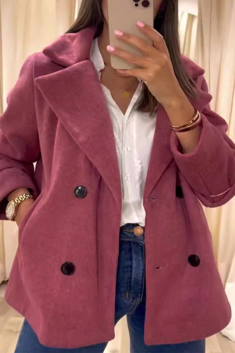 Eugenia | Casual everyday outerwear with buttons and turn-down collar