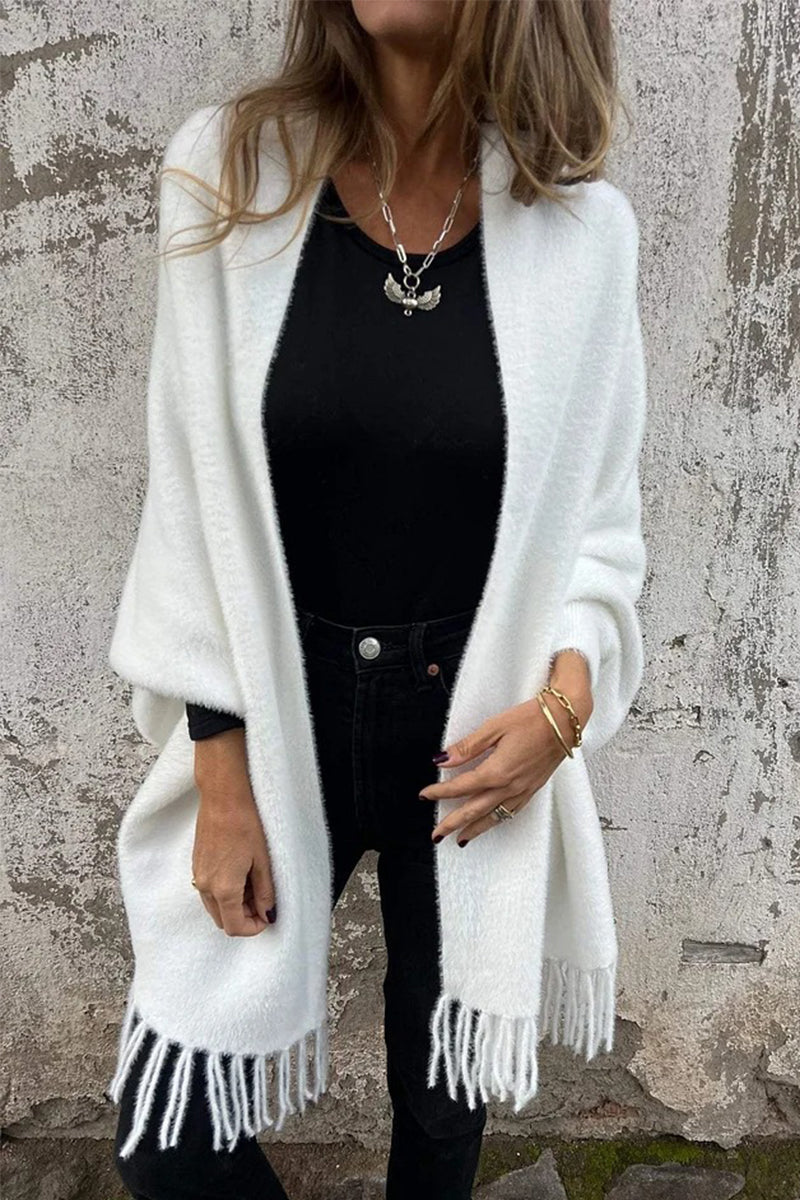 Fabiola | Casual, fluffy outerwear with a shawl collar and fringe trim