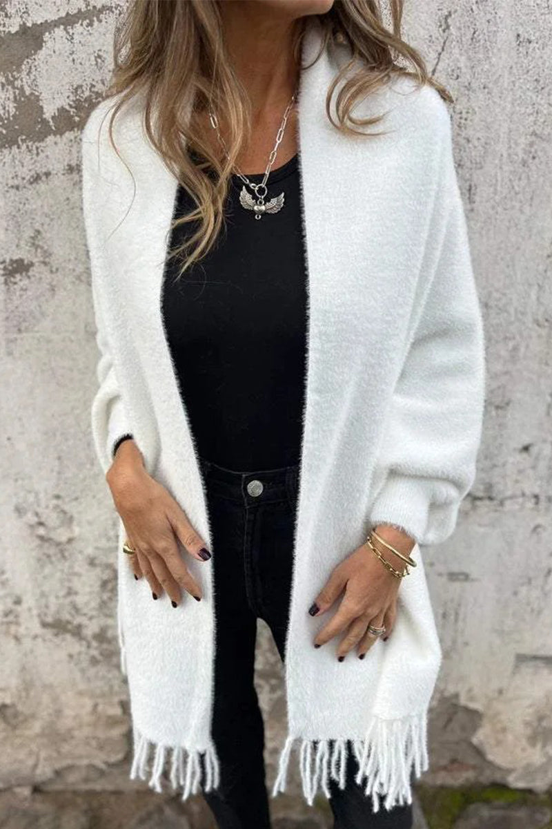 Fabiola | Casual, fluffy outerwear with a shawl collar and fringe trim