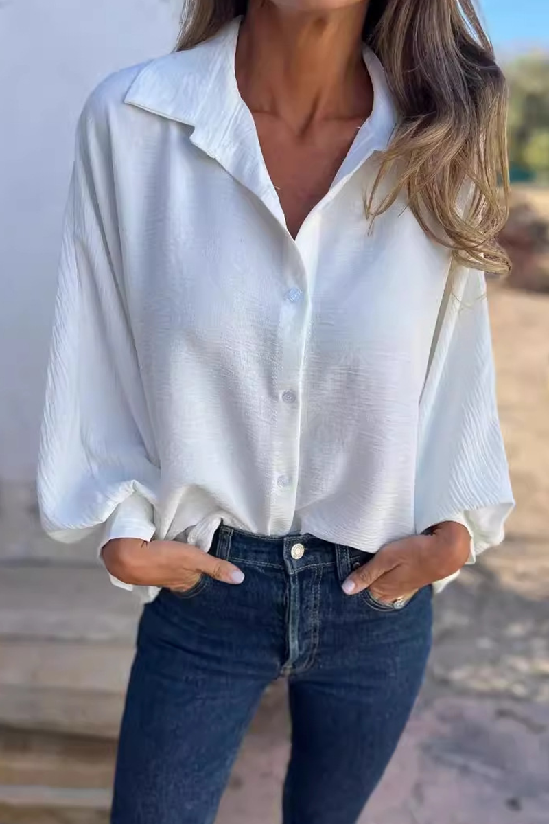 Femke | Casual everyday blouses with buttons and turn-down collars