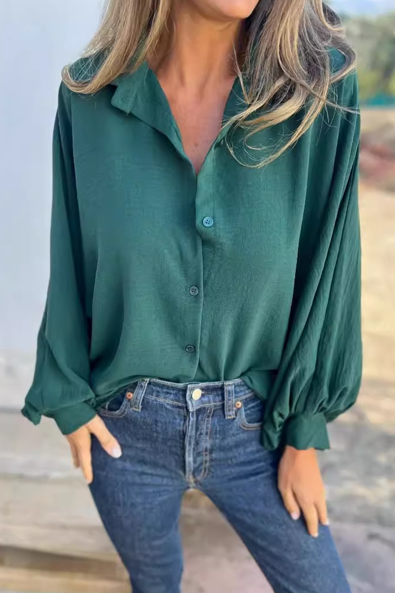 Femke | Casual everyday blouses with buttons and turn-down collars