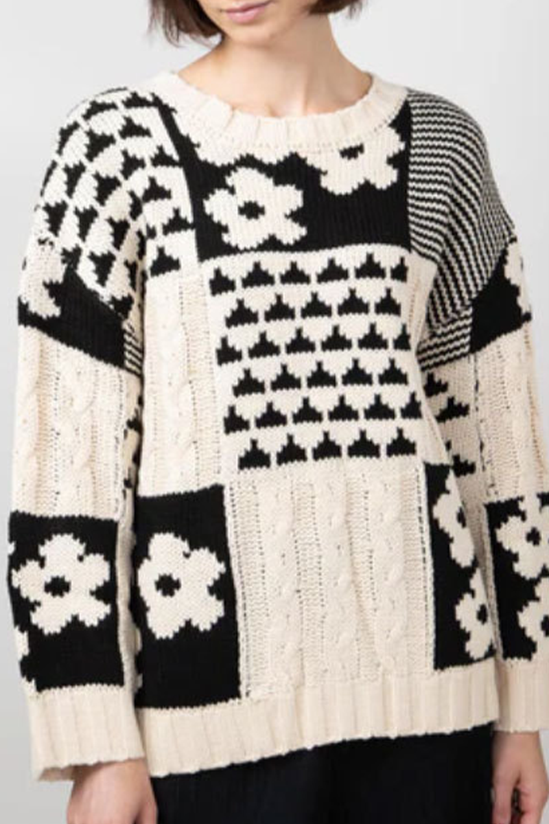 Heike | Casual O-neck sweaters with contrast color block floral pattern