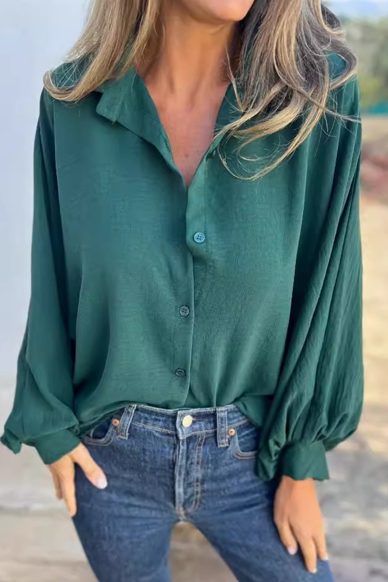 Henny | Casual everyday blouses with buttons and turn-down collars