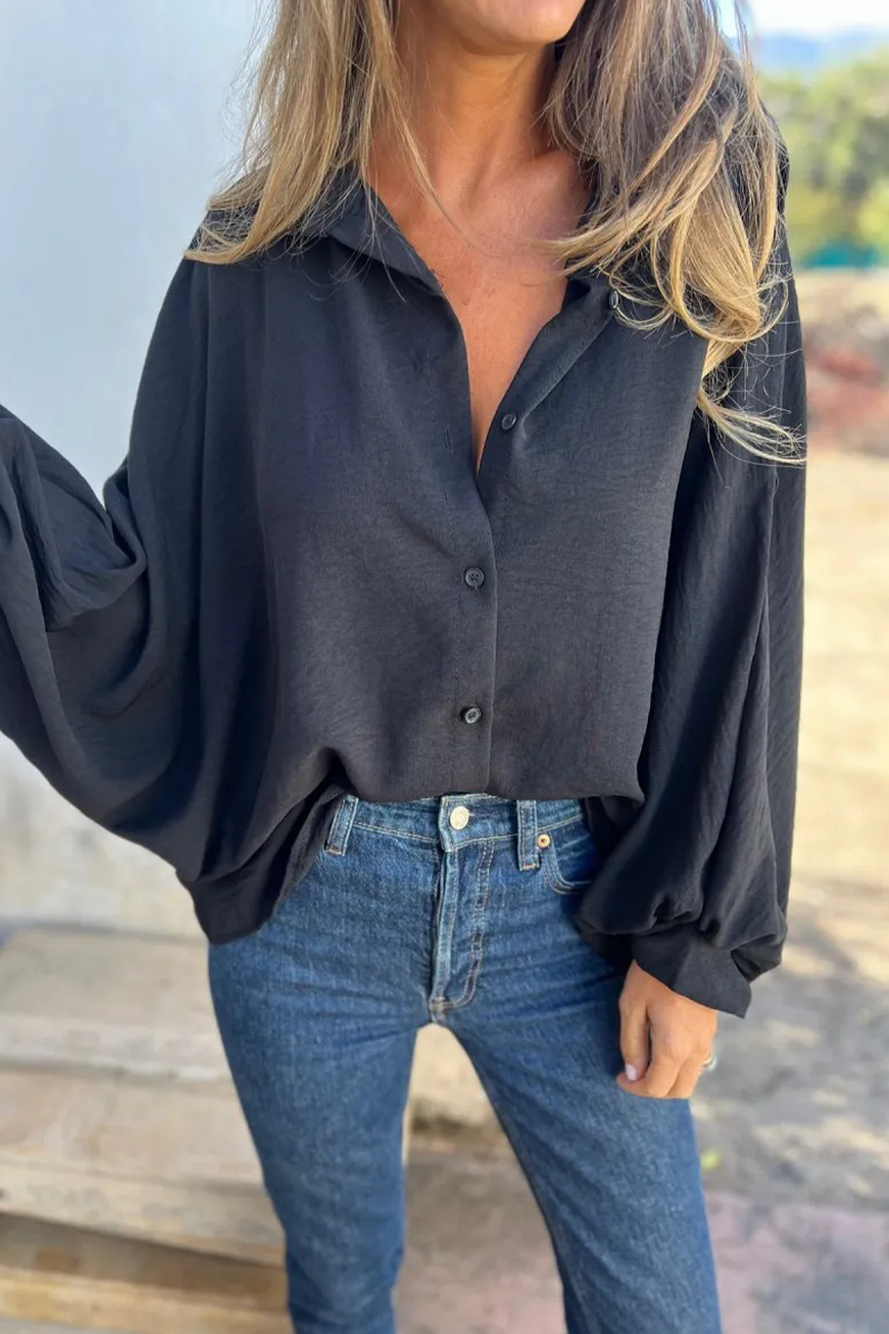 Henny | Casual everyday blouses with buttons and turn-down collars