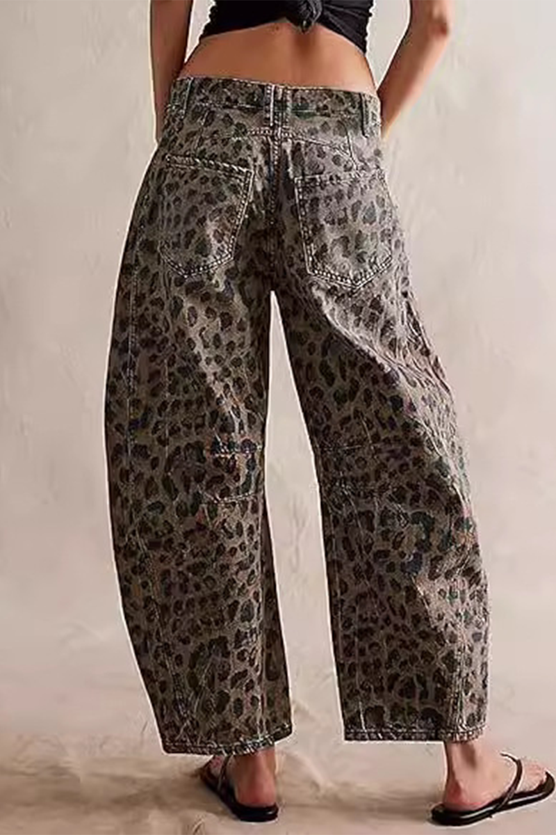 Imelda | Casual loose street denim jeans with leopard pocket and mid-rise